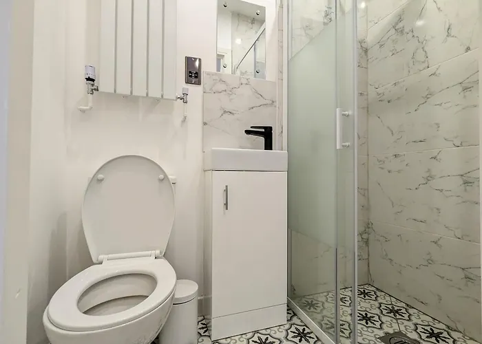 5 Ensuite Bedroom House Near Centre Free Parking Дом отдыха Йорк