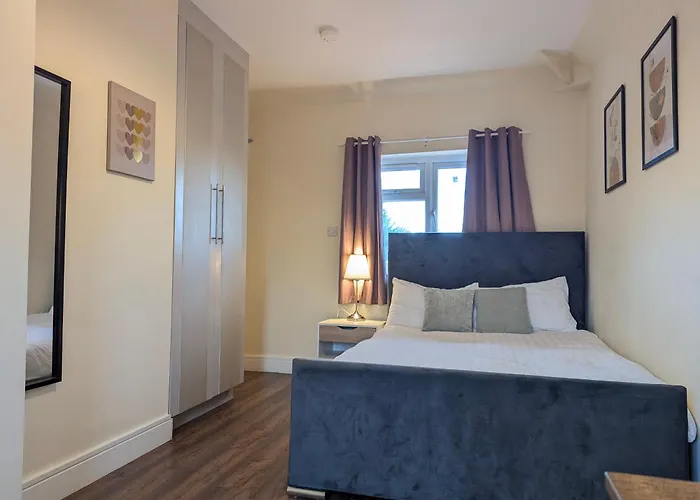 5 Ensuite Bedroom House Near Centre Free Parking * Йорк