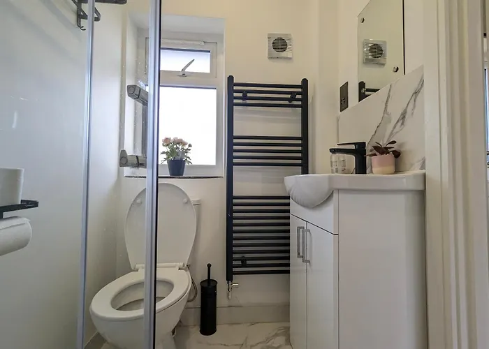 5 Ensuite Bedroom House Near Centre Free Parking Дом отдыха Йорк