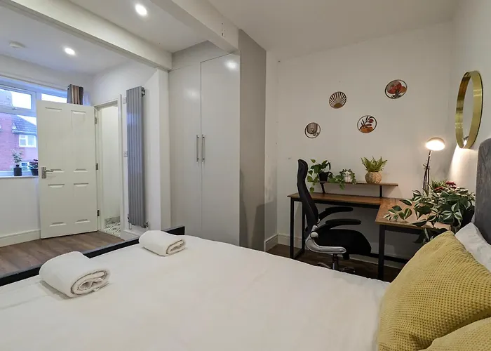 5 Ensuite Bedroom House Near Centre Free Parking Дом отдыха Йорк